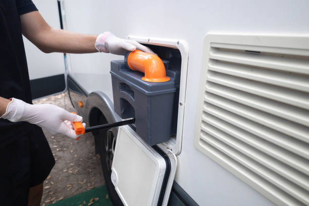 Affordable portable toilet rental in Walnut, IL