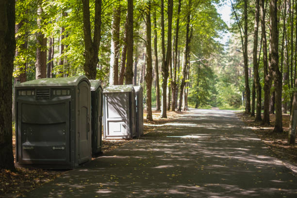 Best Porta potty delivery and setup  in Walnut, IL