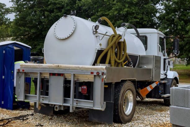 Best Portable toilet rental cost  in Walnut, IL